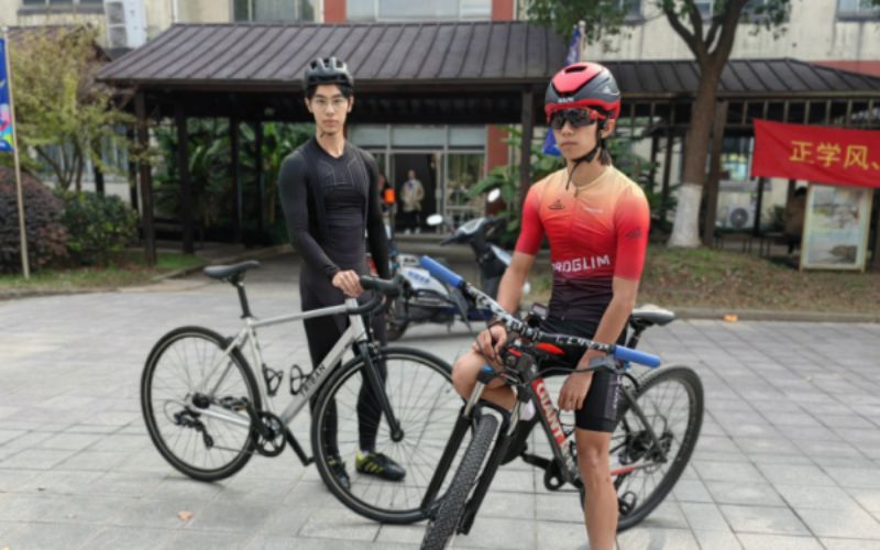 上海震旦职业学院