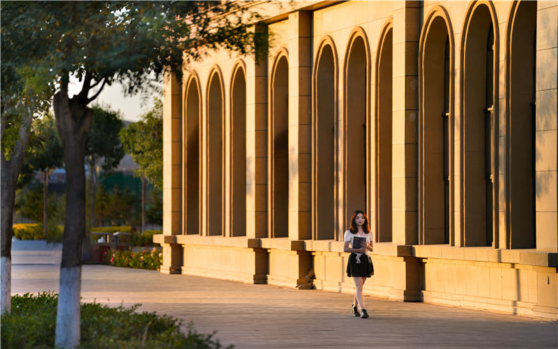 兰州信息科技学院