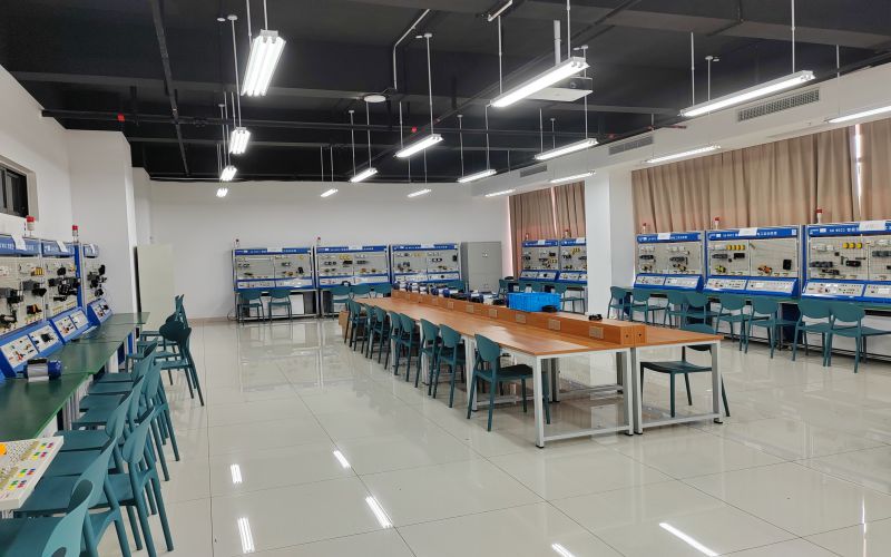 重庆航天职业技术学院