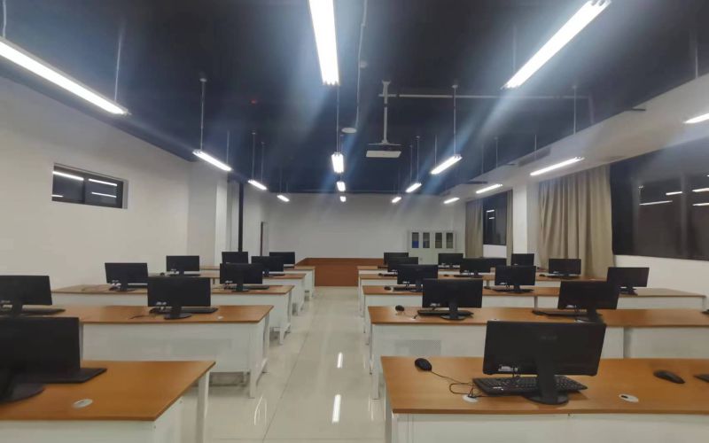 重庆航天职业技术学院