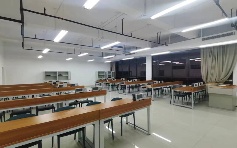 重庆航天职业技术学院