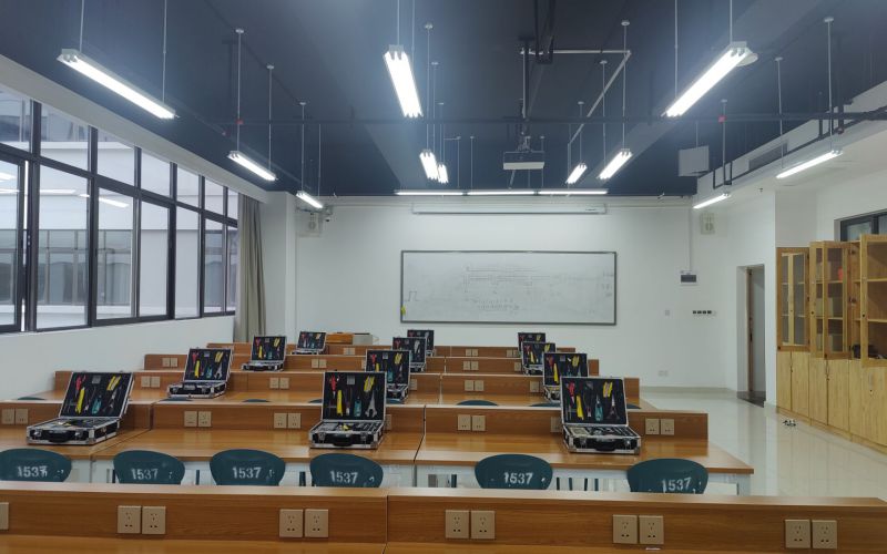 重庆航天职业技术学院