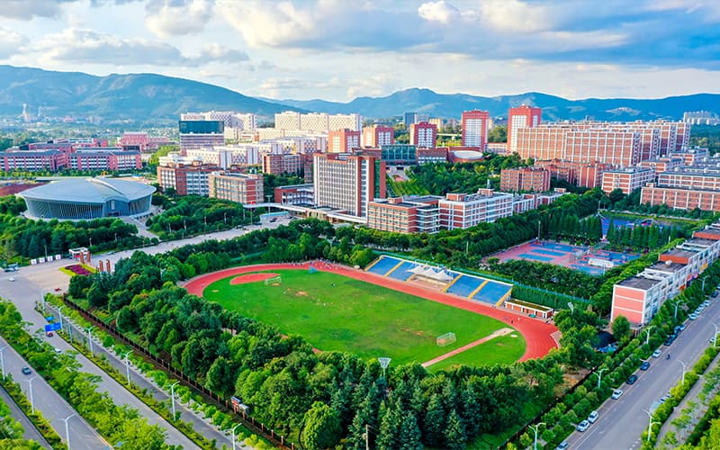 云南经济管理学院