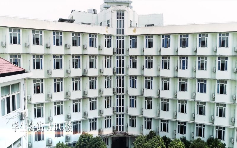 上海邦德职业技术学院