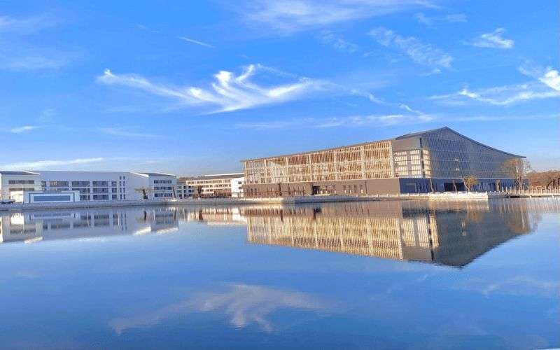 大连工业大学艺术与信息工程学院