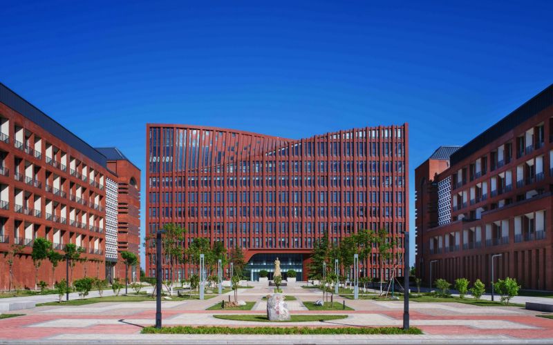 山西电子科技学院