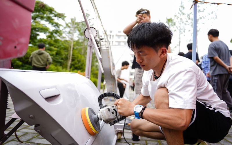 贵州工程职业学院