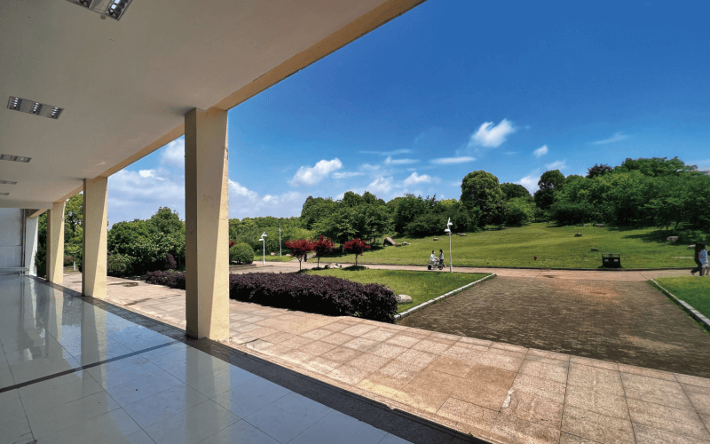 江西管理职业学院