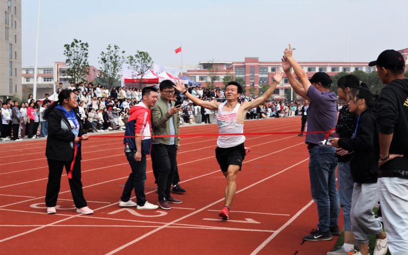 江西管理职业学院