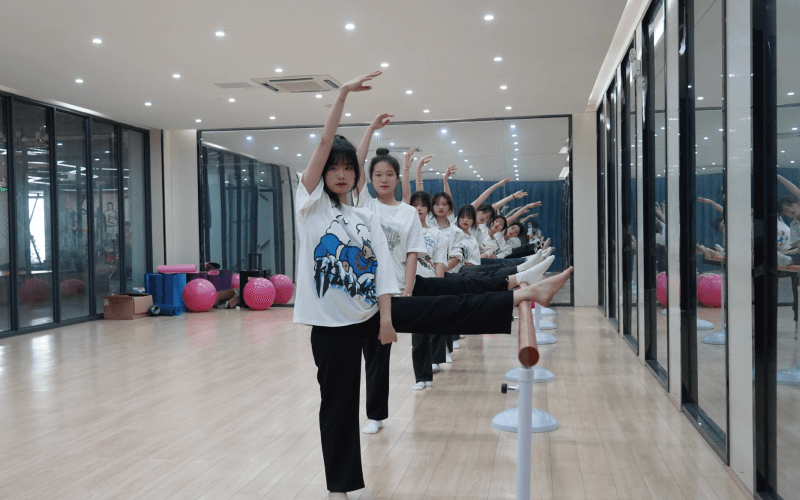 江西管理职业学院