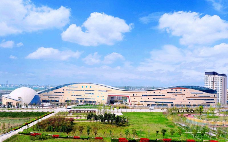 南阳工艺美术职业学院