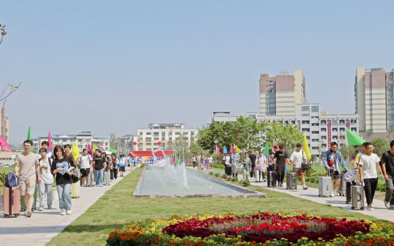 遂宁工程职业学院