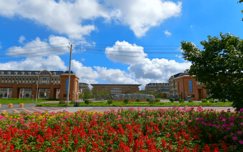 长春金融高等专科学校