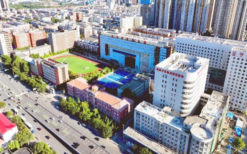 辽宁中医药大学