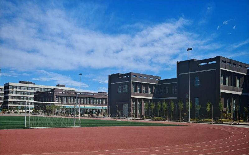 阿克苏工业职业技术学院