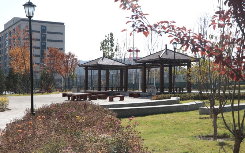 吕梁师范高等专科学校