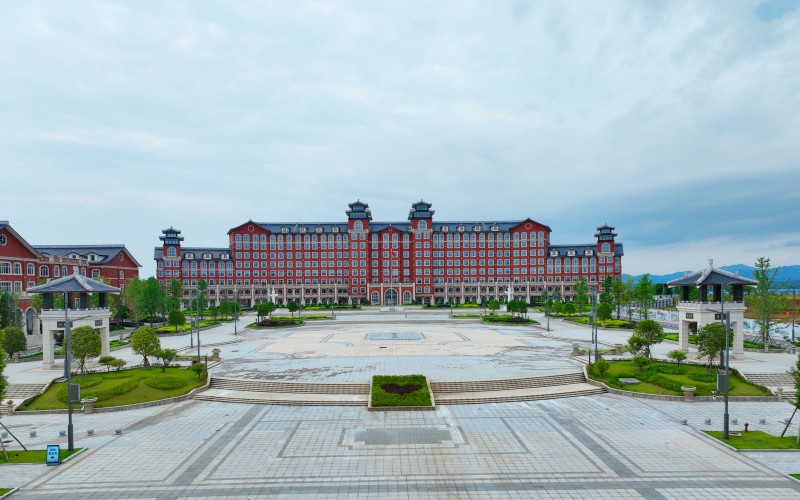 长沙医药健康职业学院