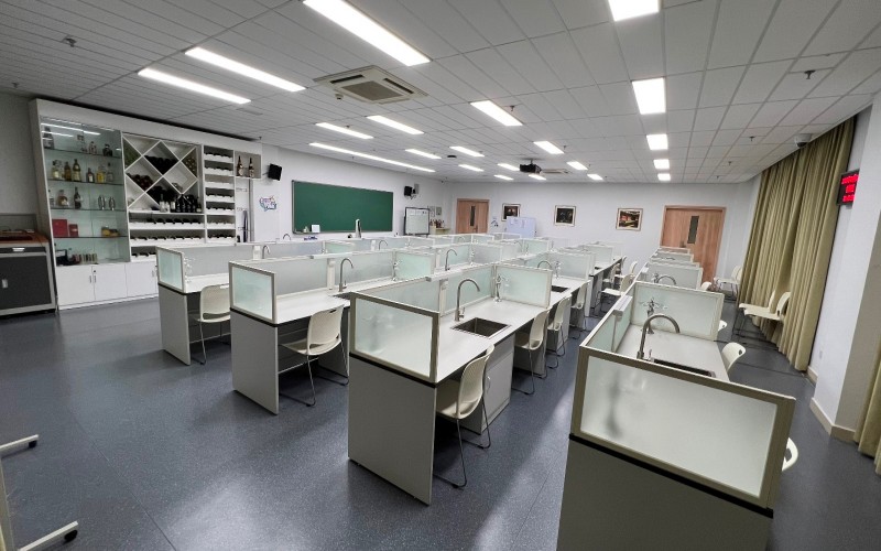 三亚中瑞酒店管理职业学院