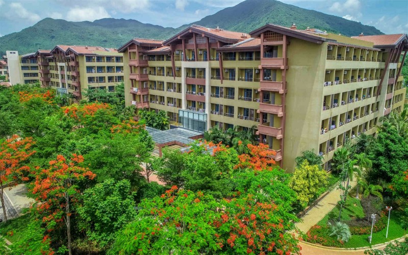 三亚中瑞酒店管理职业学院