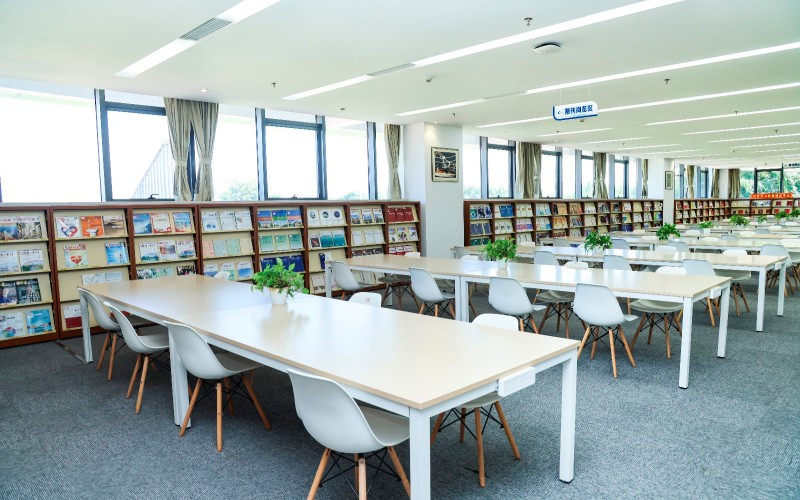 三亚中瑞酒店管理职业学院