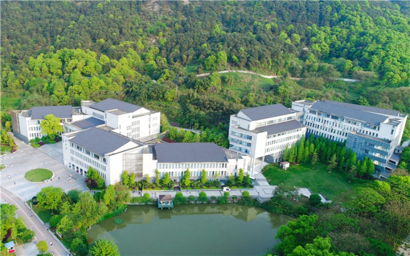 重庆城市科技学院