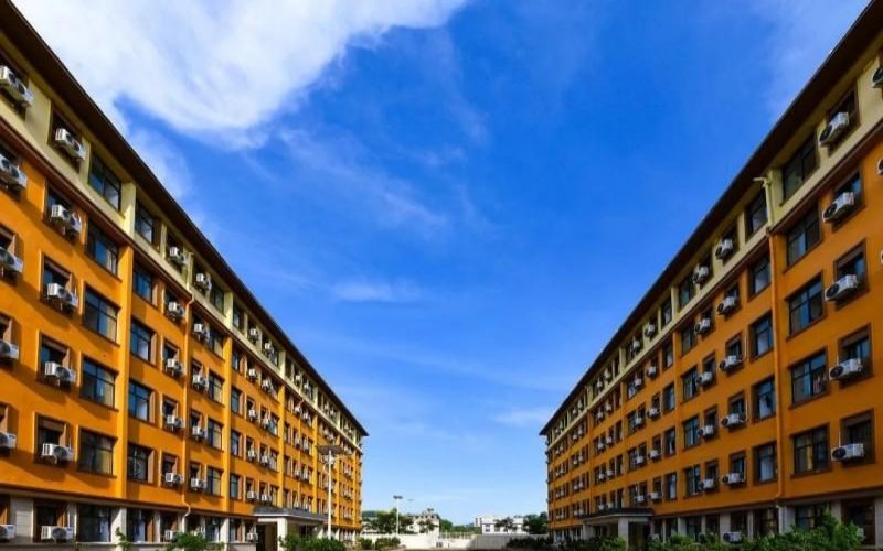 贵州铜仁数据职业学院