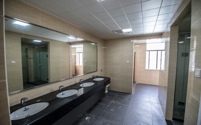 哈尔滨工业大学（深圳）