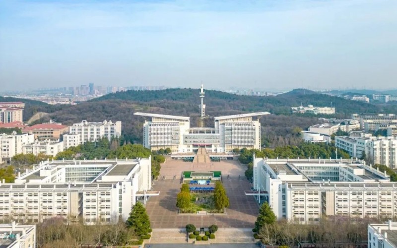 南京师范大学