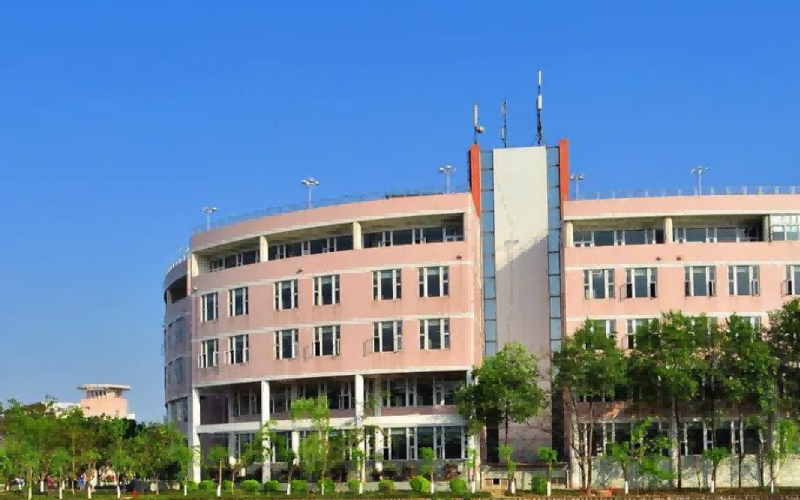 成都中医药大学