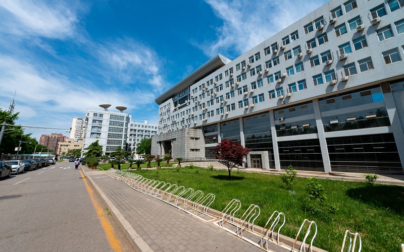 首都师范大学