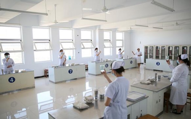 石家庄医学高等专科学校