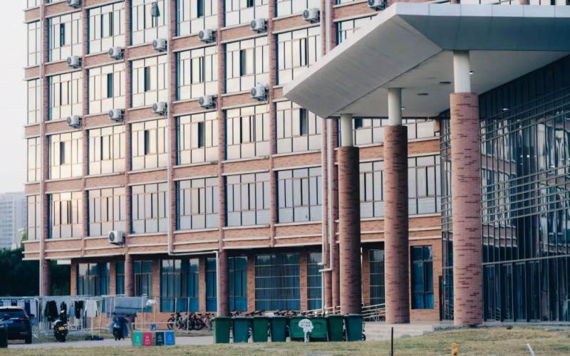 平顶山职业技术学院