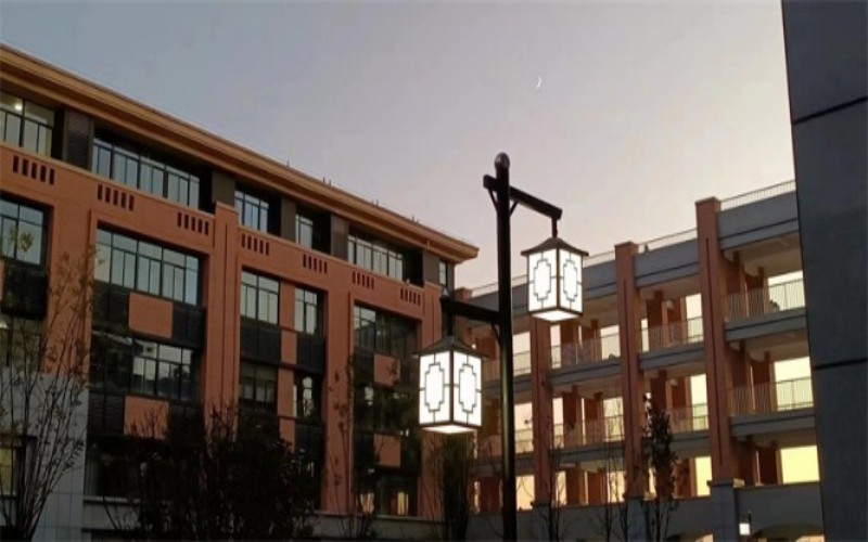 河南女子职业学院