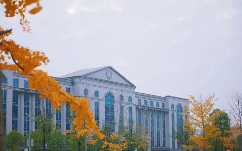 荆州职业技术学院