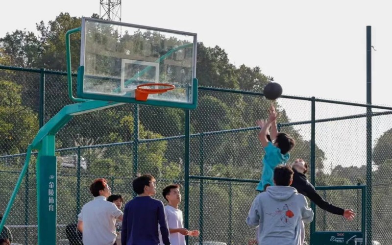 四川工业科技学院