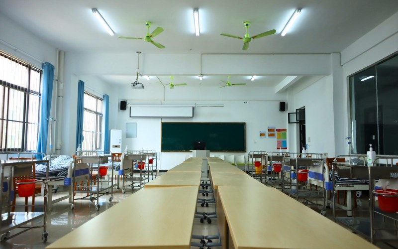 湖北健康职业学院