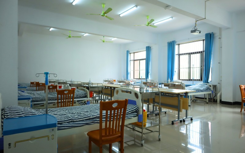 湖北健康职业学院