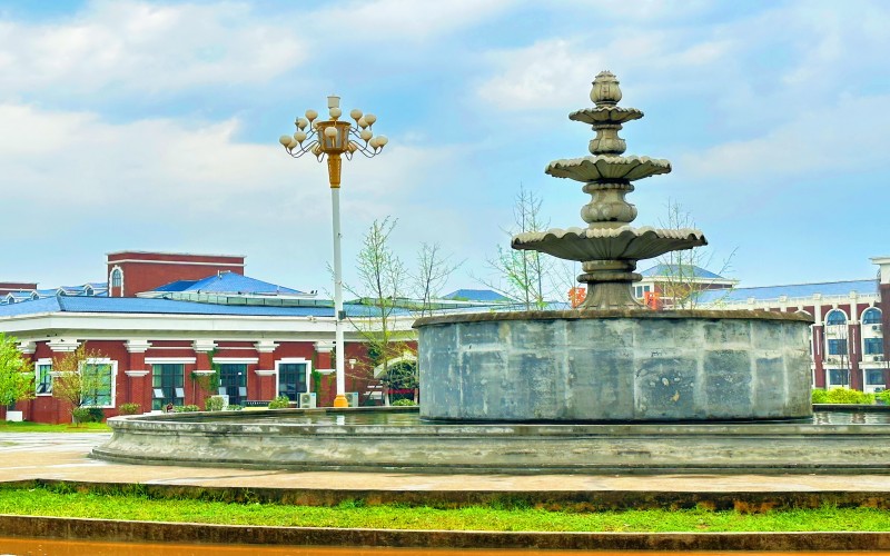 湖北健康职业学院