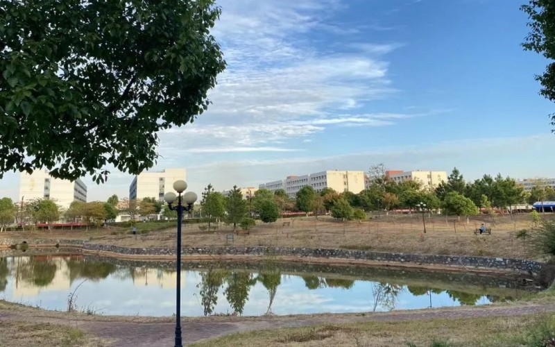 江西财经大学现代经济管理学院