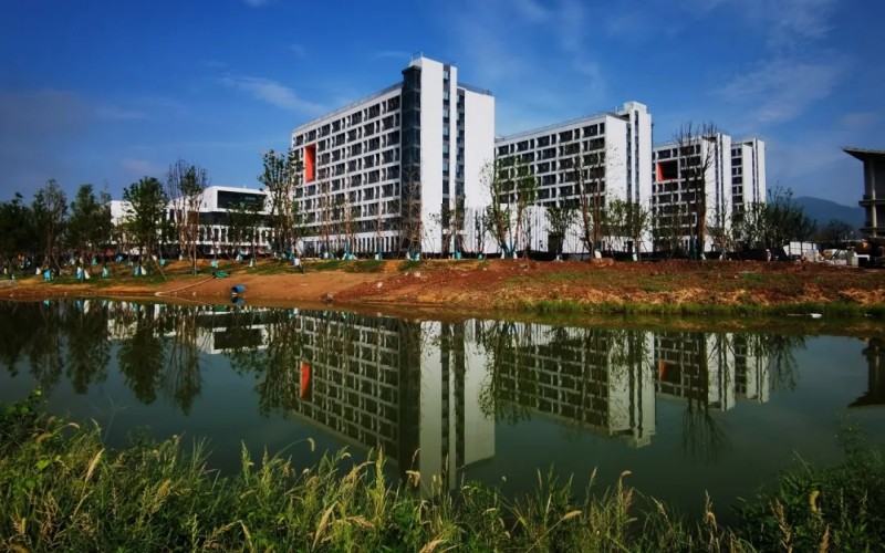 浙江广厦建设职业技术大学