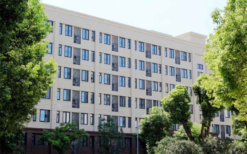 武汉商贸职业学院