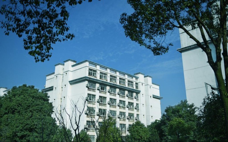 武汉商贸职业学院