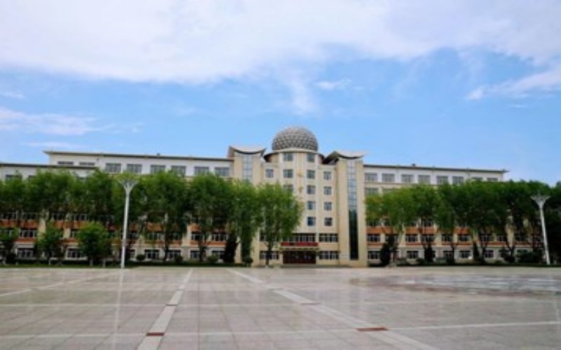 哈尔滨科学技术职业学院