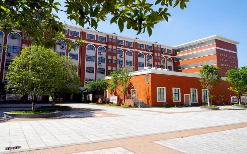 长沙文创艺术职业学院