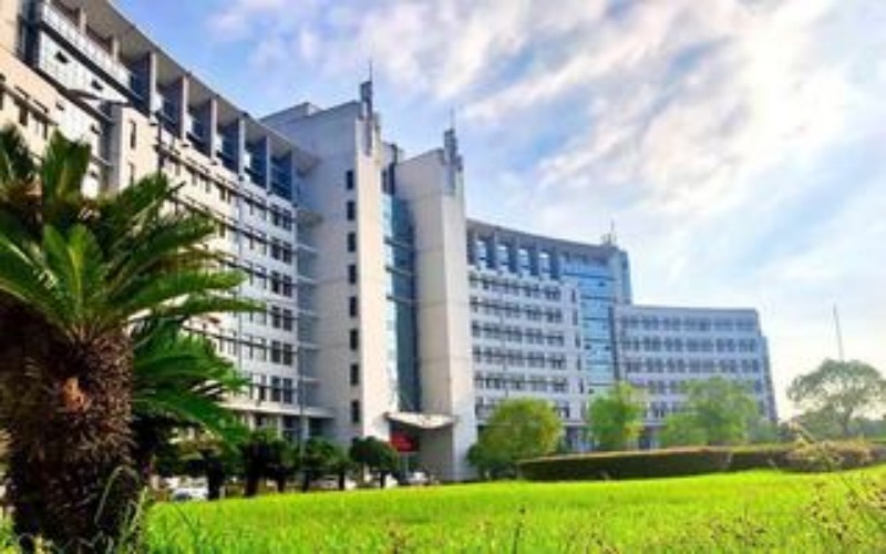 衢州职业技术学院