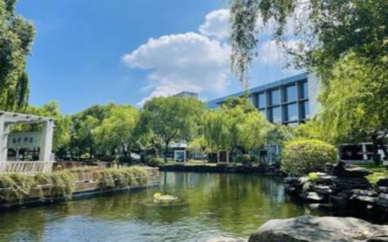 衢州职业技术学院