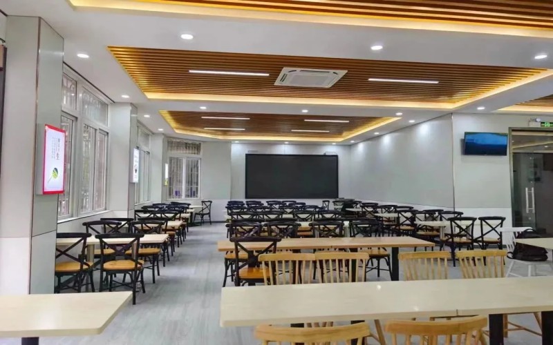 广东技术师范大学