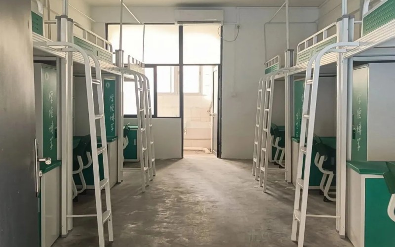 广东技术师范大学