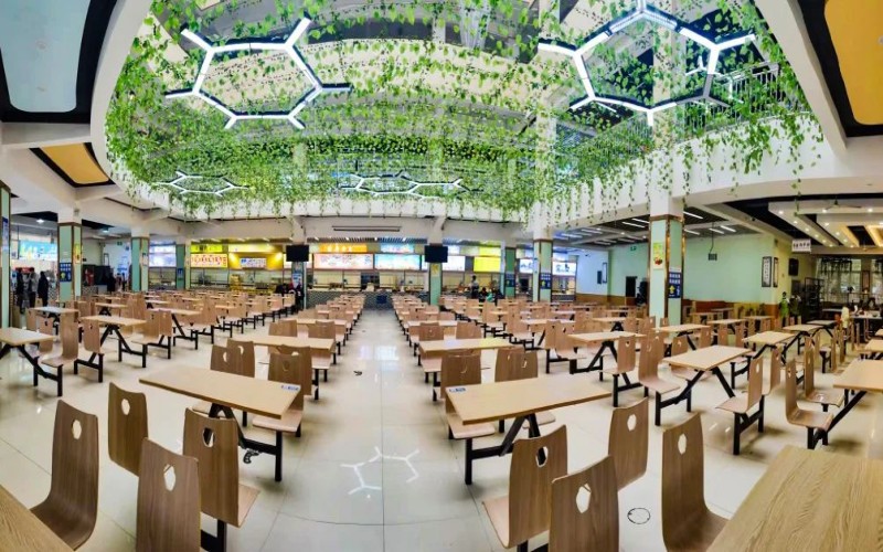 重庆经贸职业学院