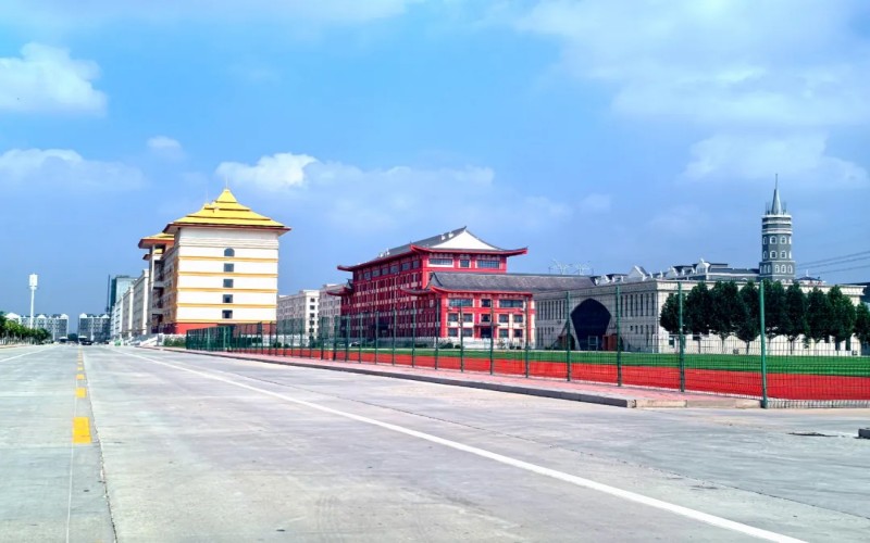 河北外国语学院